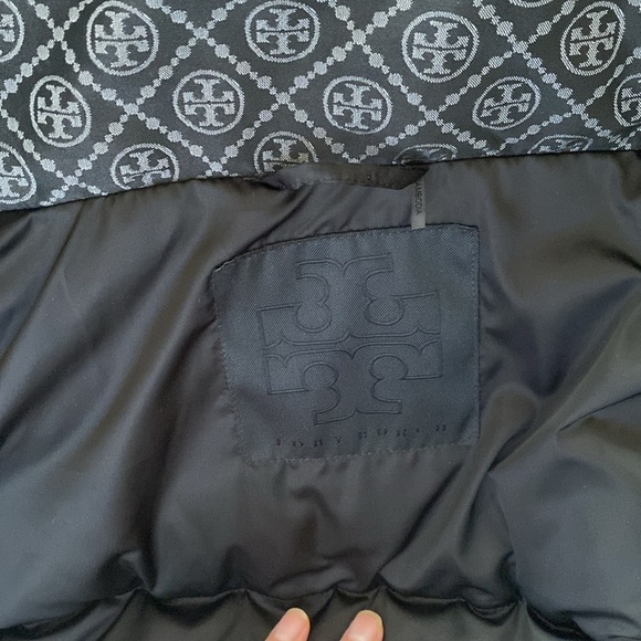 Tory Burch - Picture 4 of 12